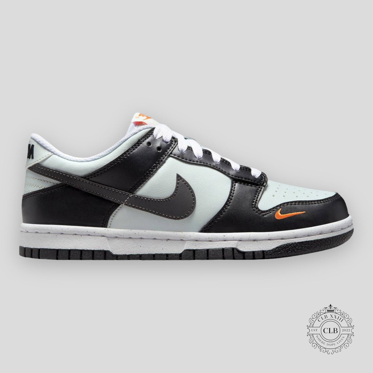 NIKE DUNK LOW (GS) "BLACK BRIGHT MANDARIN"