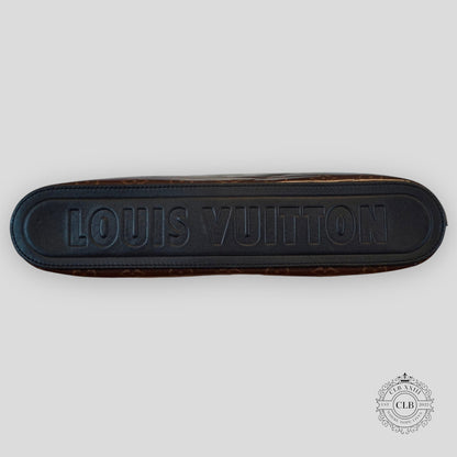 LOUIS VUITTON MONOGRAM GLAZE POCHETTE COSMOS