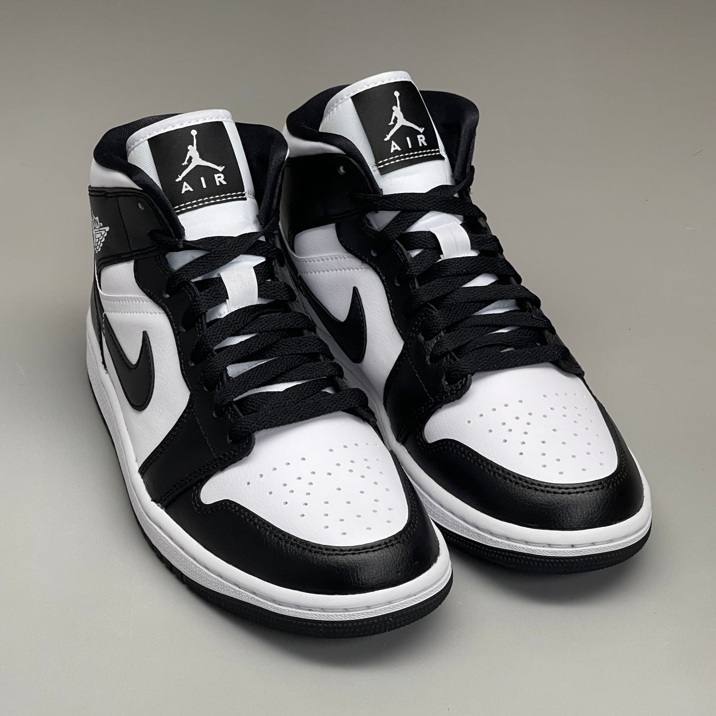 NIKE AIR JORDAN 1 Mid Panda Shoe Women's Sz 6 Black / White DV0991-101 (New)