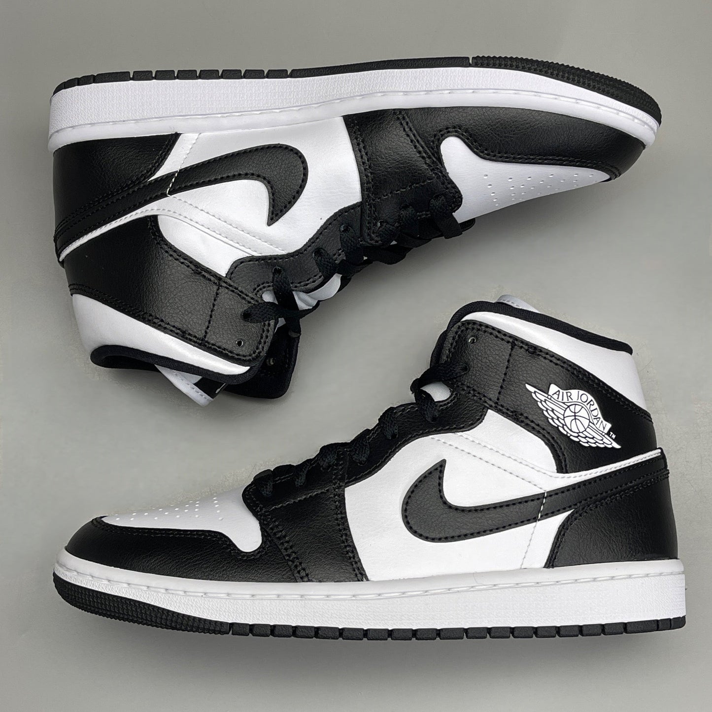 NIKE AIR JORDAN 1 Mid Panda Shoe Women's Sz 6 Black / White DV0991-101 (New)