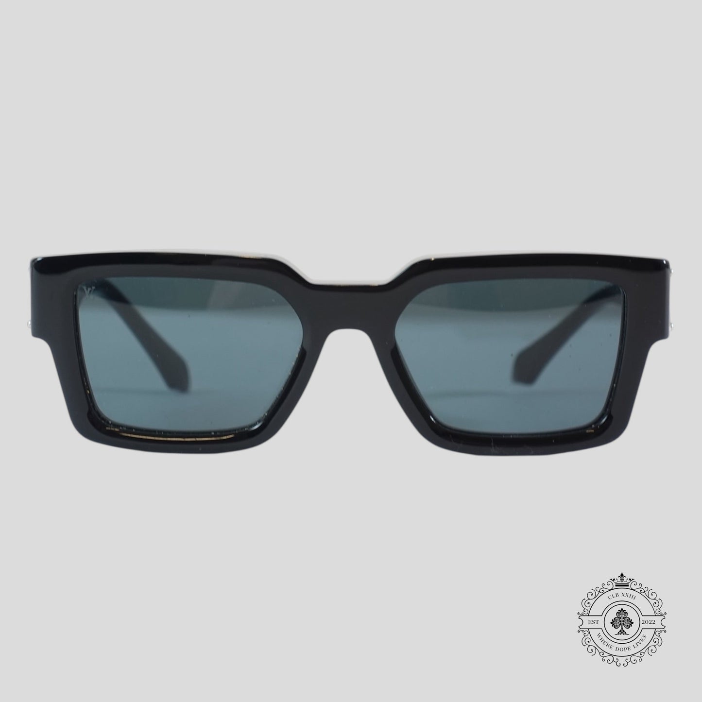 Louis Vuitton Match Sunglasses in Black