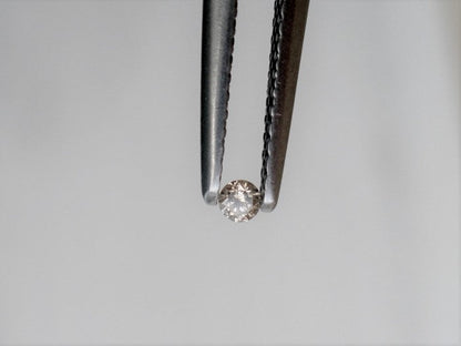 White Diamond Round Cut African 2.5mm Micro Sized