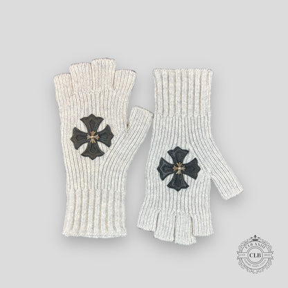 CHROME HEARTS STUDDED CASHMERE FINGERLESS GLOVES